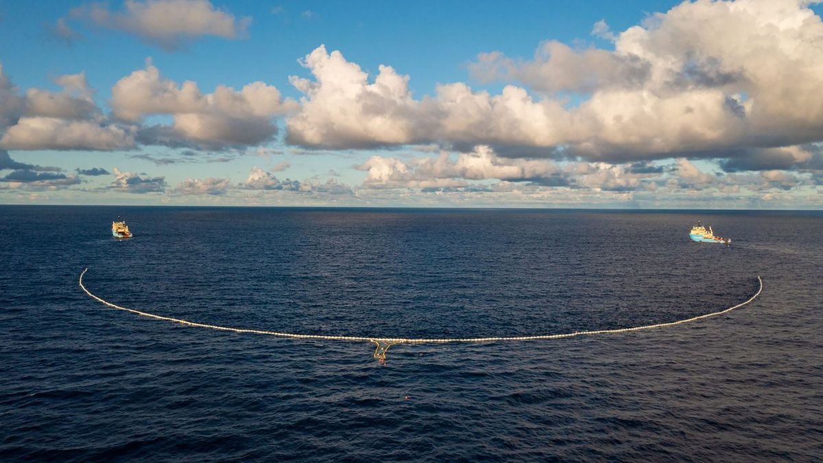 Systém na zachytávání odpadu z „oceánské skvrny“ si připsal rekord